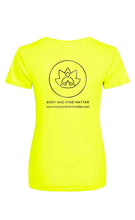 Load image into Gallery viewer, Womens Performance Tshirt